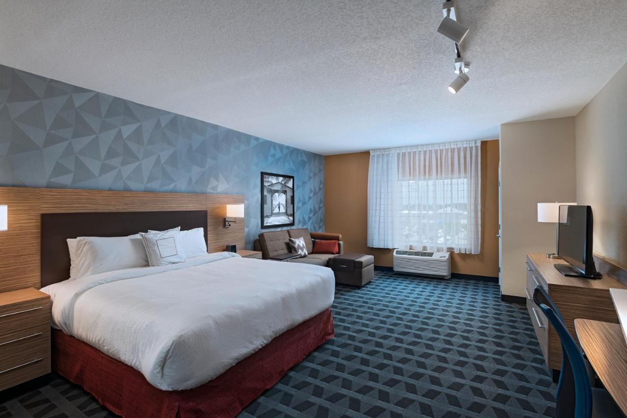 Towneplace Suites By Marriott Naples Vineyards Bagian luar foto